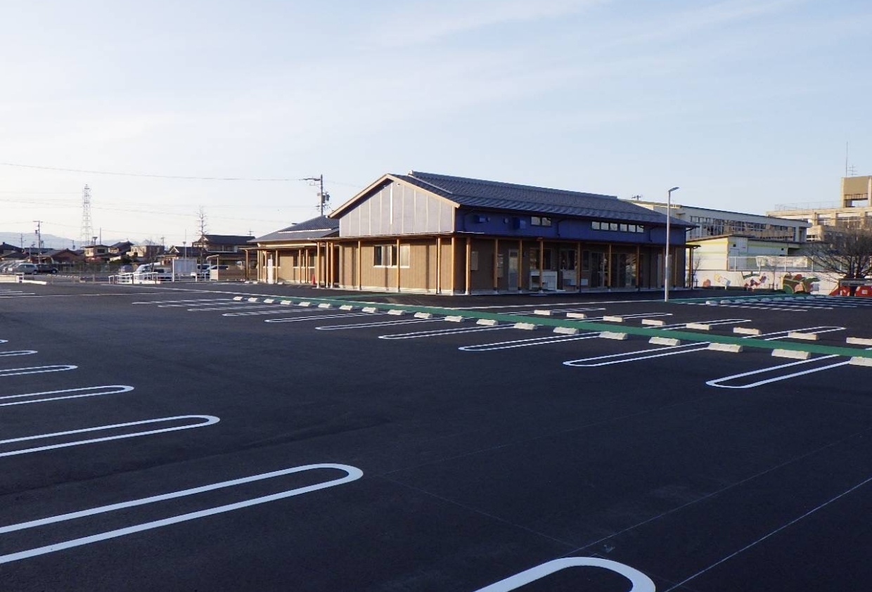 お店の駐車場